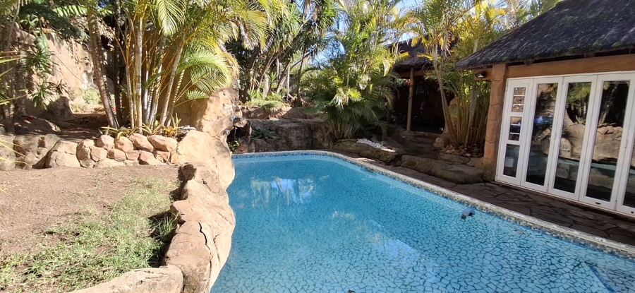 6 Bedroom Property for Sale in Haven Hills Eastern Cape